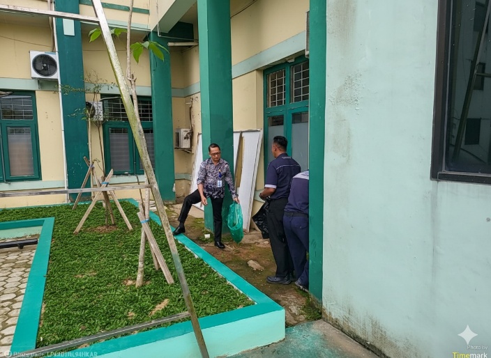 Gerakan Indonesia Asri di Lingkungan RSJD AHM