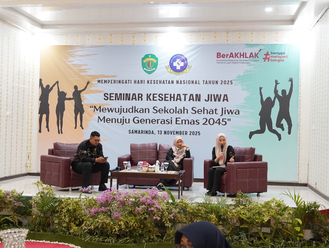 SEMINAR HARI KESEHATAN NASIONAL KE-61 : WUJUDKAN SEKOLAH SEHAT JIWA MENUJU GENERASI EMAS 2045